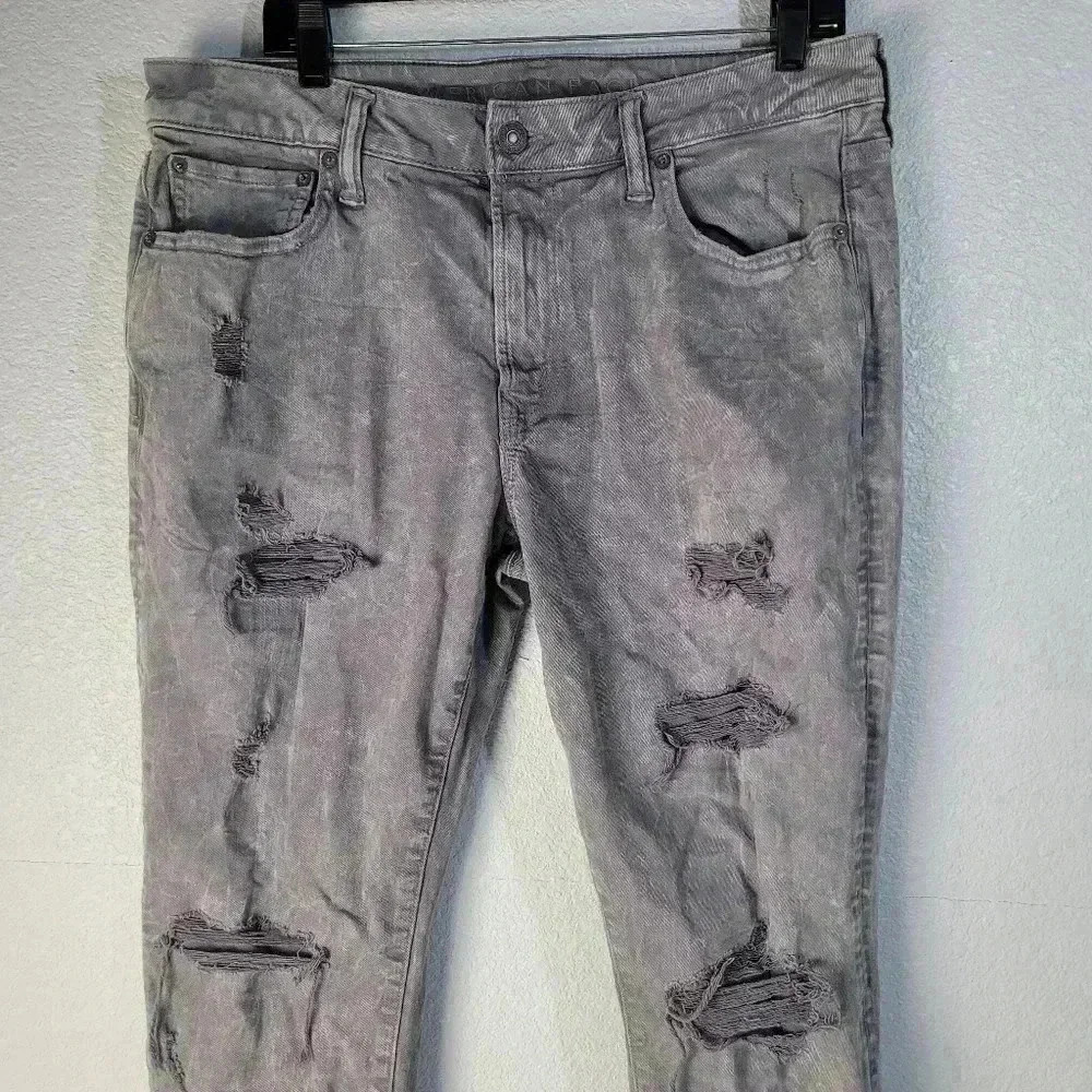 Distressed American Eagle Men’s Move Free Slim Jeans Airflex+ Size 34x32 Gray - Picture 2 of 11